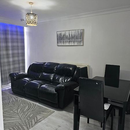 Holiday Apartment Лондон Экстерьер фото