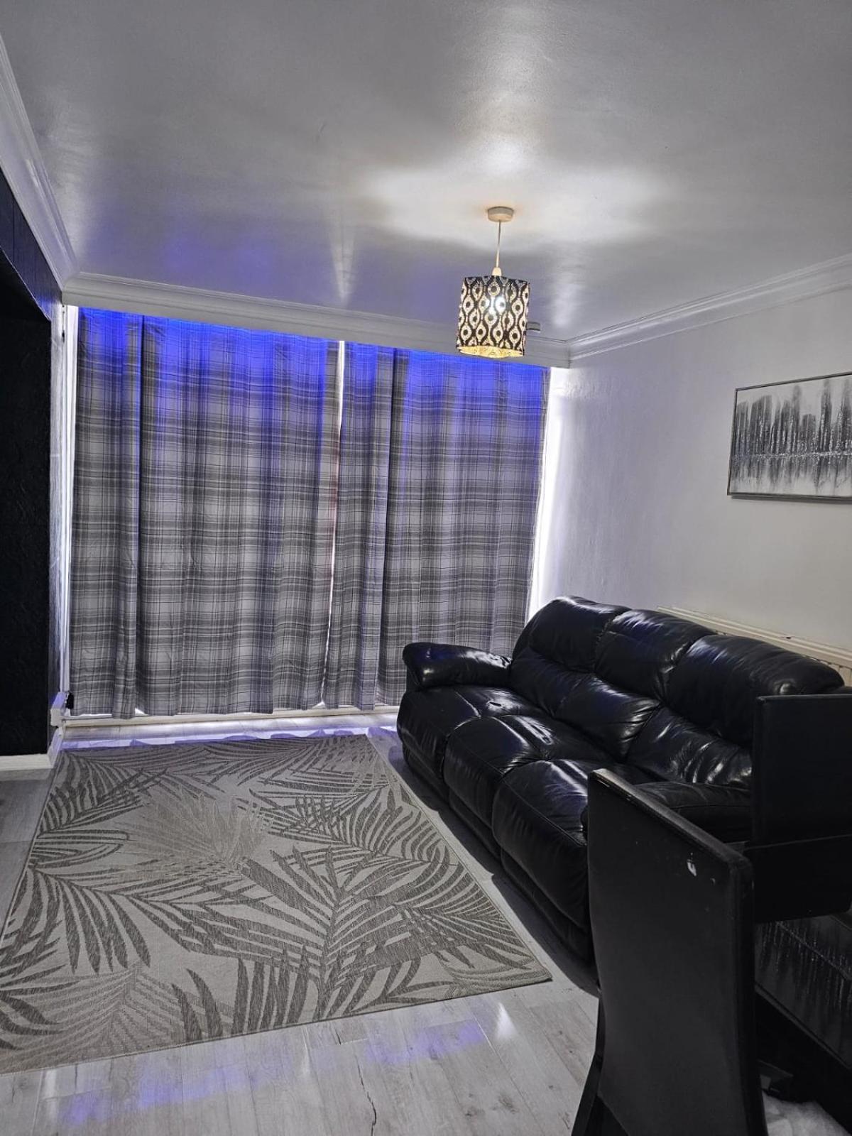 Holiday Apartment Лондон Экстерьер фото